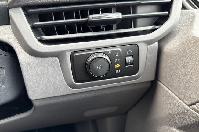 VOLKSWAGEN Transporter Photo 45