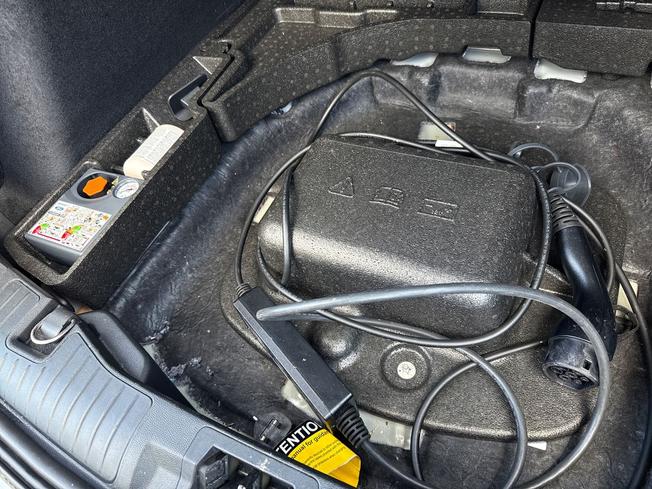 FORD Kuga Photo 41