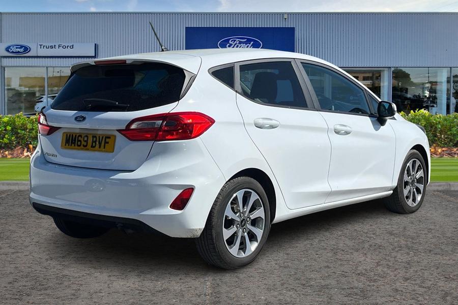 Ford FIESTA Photo autoimg-11781bb932097ee45874d8bf4f66c3a8de5caaa1.jpg