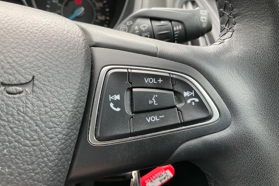 Ford Focus Photo autoimg-11783061ee47e458202261c2a96db2261505565b.jpg
