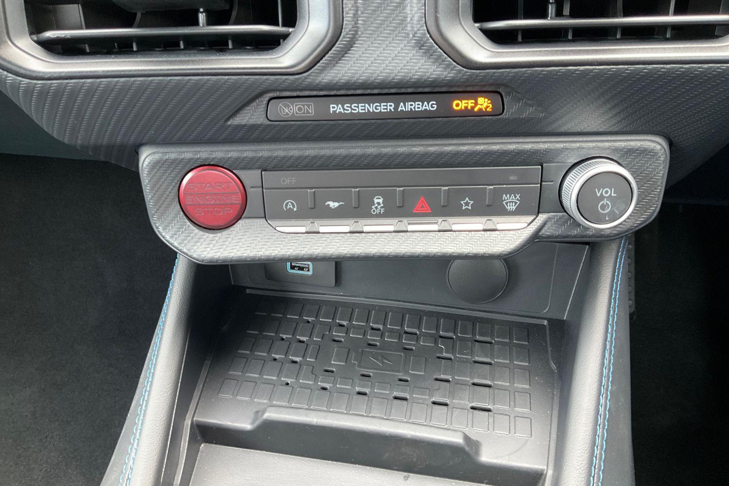 Ford MUSTANG Photo 29