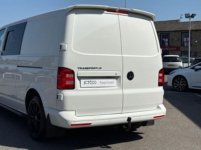 VOLKSWAGEN Transporter Photo 37