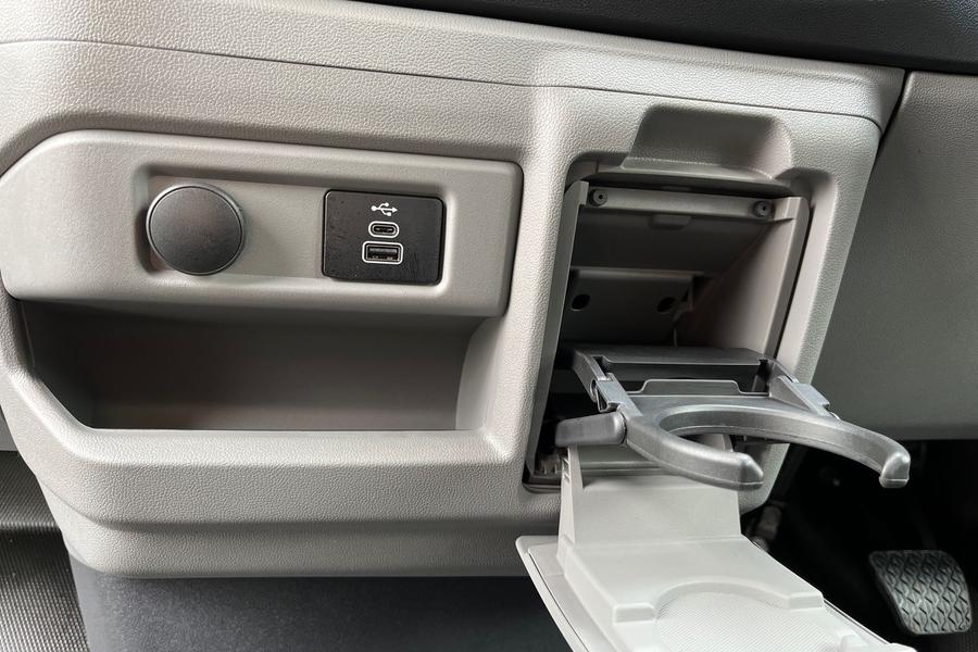 Ford E-TRANSIT CUSTOM Photo autoimg-11808230e53b0437492e11fbad4ea3547f74766b.jpg