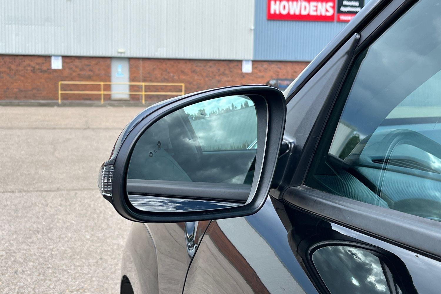 Hyundai KONA Photo 36