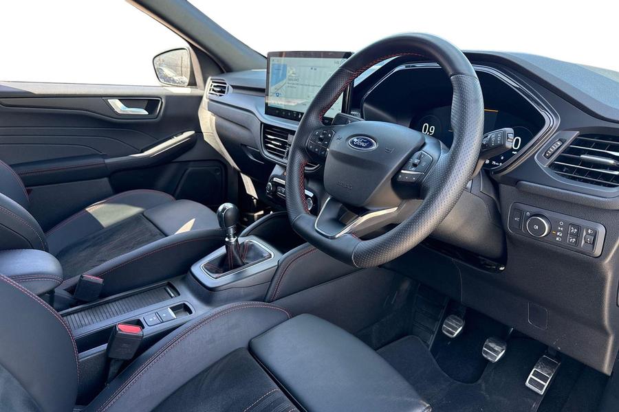Ford KUGA Photo autoimg-1182995658a765a812e7a5336744a7fcb9579f6b.jpg