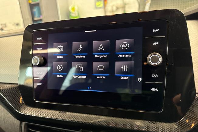VOLKSWAGEN T-CROSS Photo 14