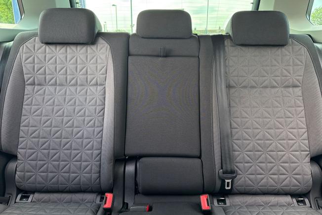 VOLKSWAGEN Tiguan Photo 44