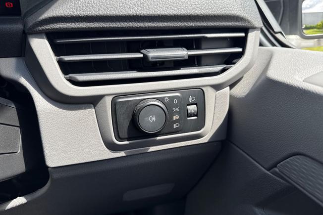 Volkswagen Transporter Photo 37