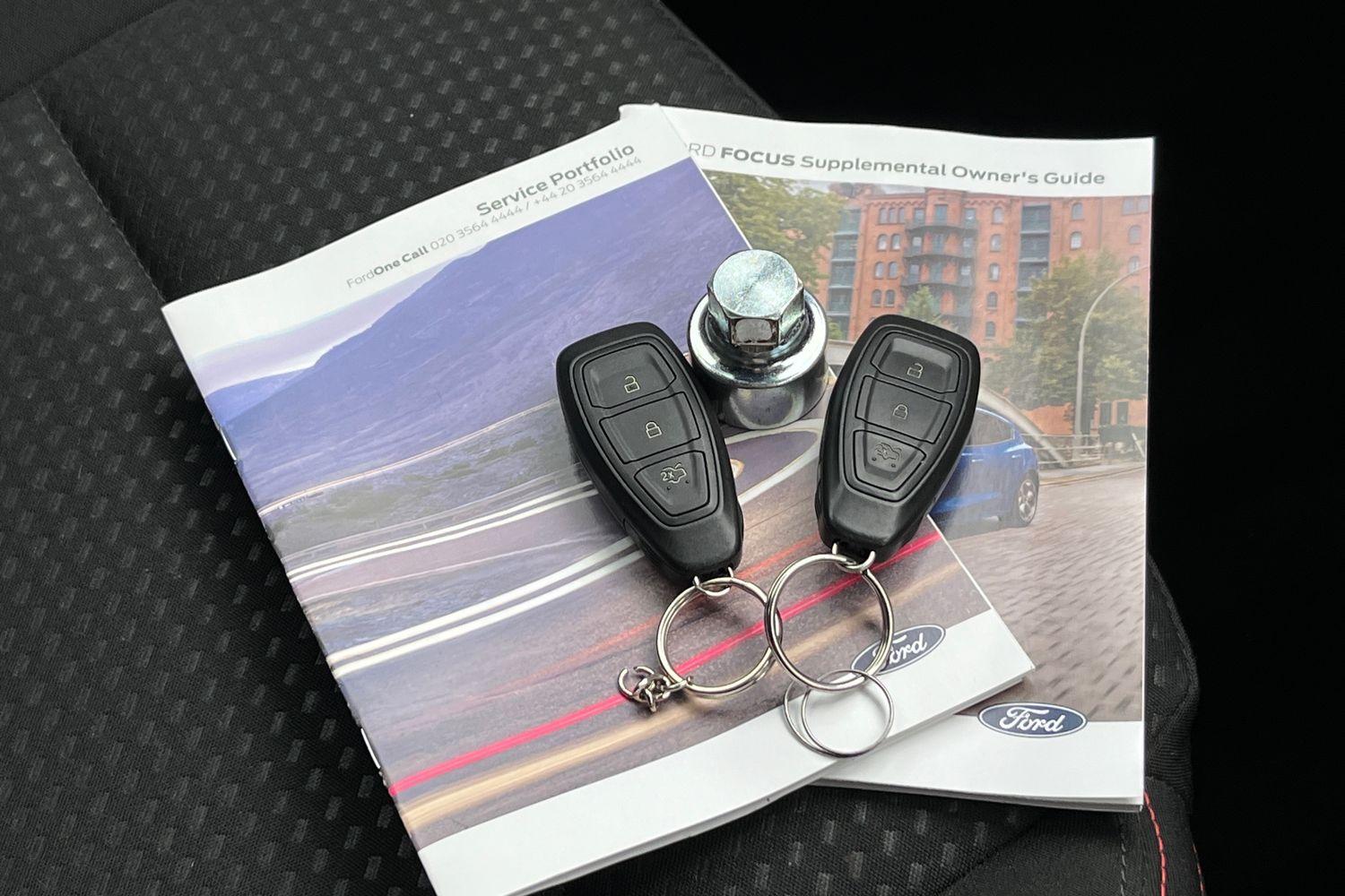 Ford Focus Photo 21