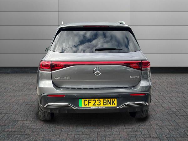 Mercedes-Benz EQB Photo autoimg-11945db1dc64826c565f4af1295f6d8eb2ffdfdf.jpg