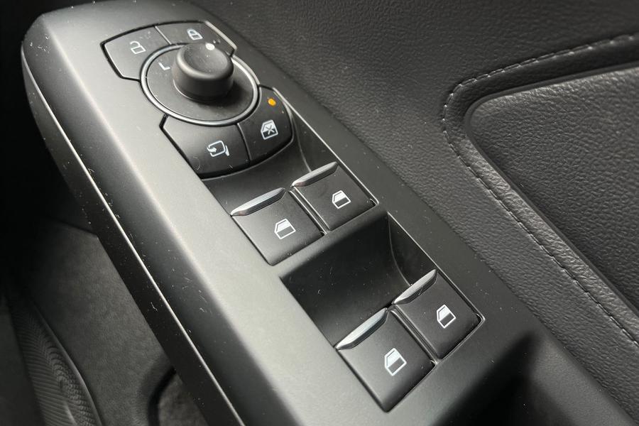 Ford Focus Photo autoimg-1195abedb8501b4d636bf3ac4a1c75425474cef8.jpg