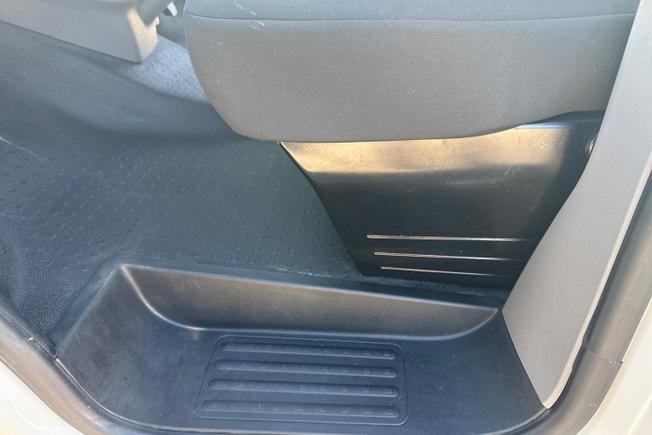 Volkswagen Transporter Photo 37