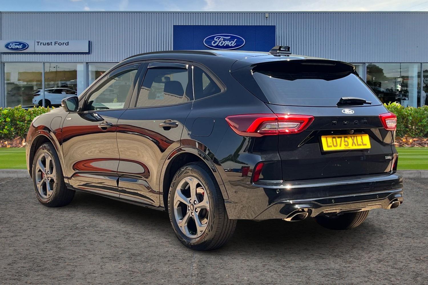 Ford Kuga Photo 1