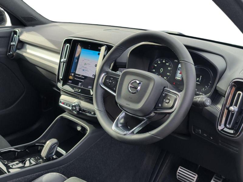 Used Volvo XC40 KN22BFE 10