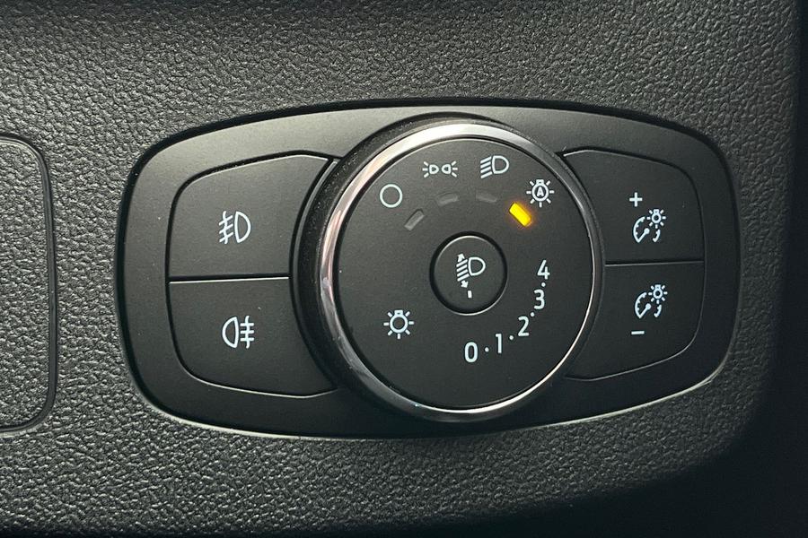Ford Puma Photo autoimg-11a357007c4e1b465f7fc6fe899c59212a411f01.jpg