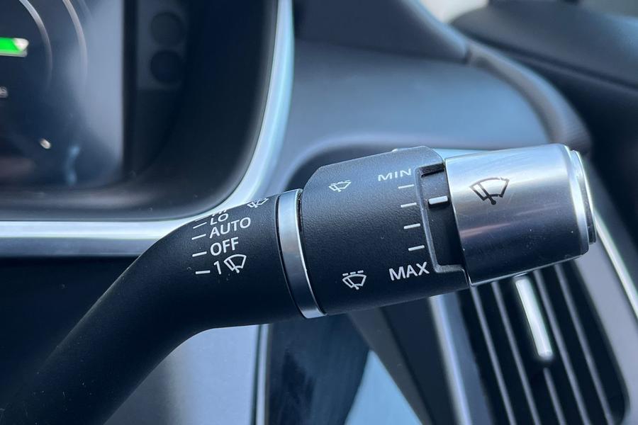 Jaguar I-PACE Photo autoimg-11a452f1834dadb4cf0b6b1f01d60e1509e16e42.jpg