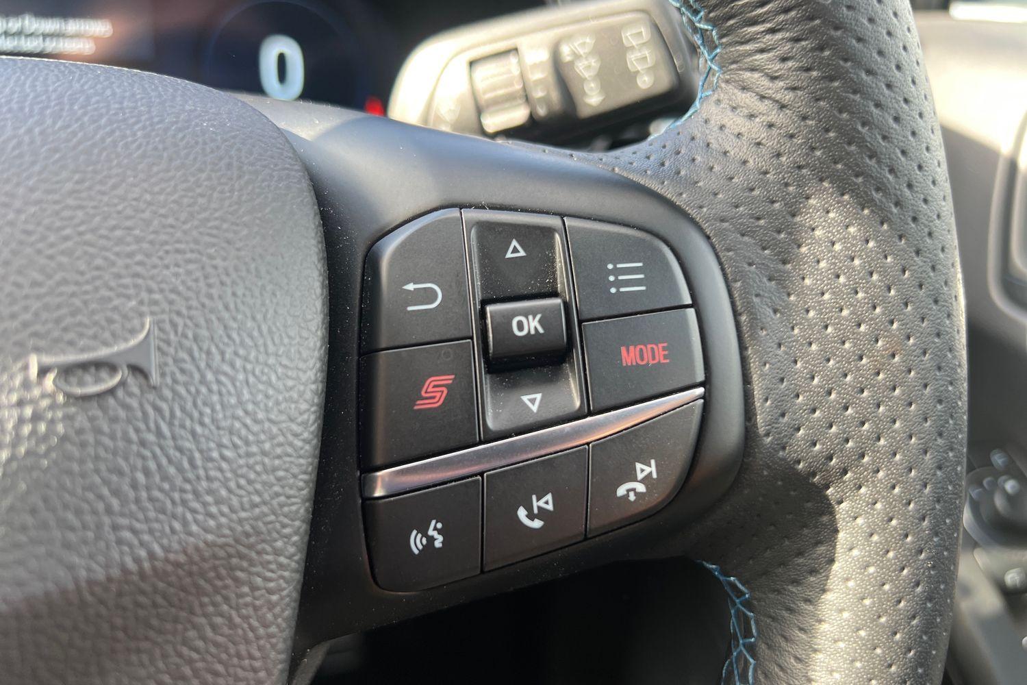 Ford FOCUS Photo 22