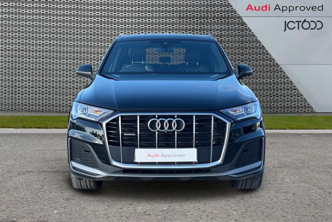 AUDI Q7 Photo 8