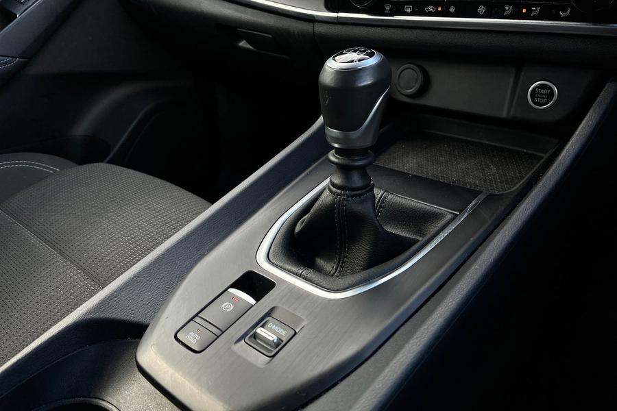 Nissan Qashqai Photo autoimg-11a7f2de506c904518dcabecb2124d97f08914e5.jpg