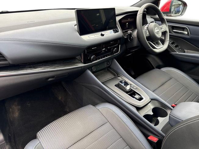 NISSAN Qashqai Photo 2