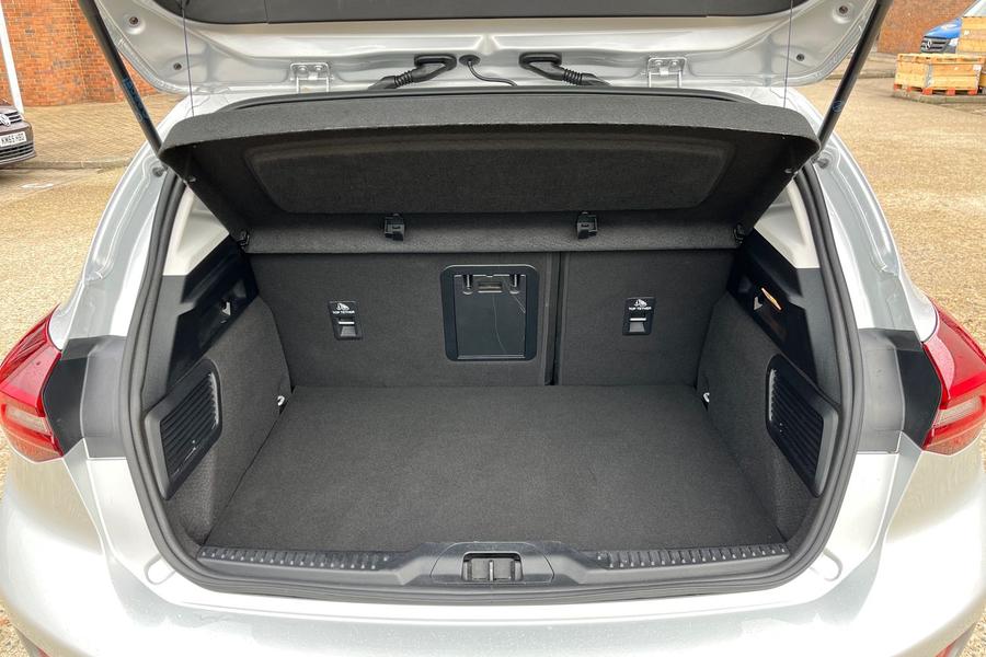 Ford Focus Photo autoimg-11b0ec8554f596d4cef7e9bf39feed9edf94d68f.jpg