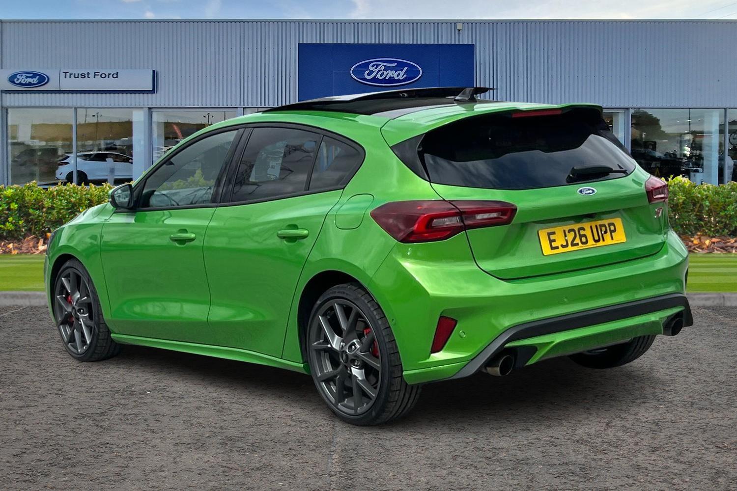 Ford FOCUS Photo 1