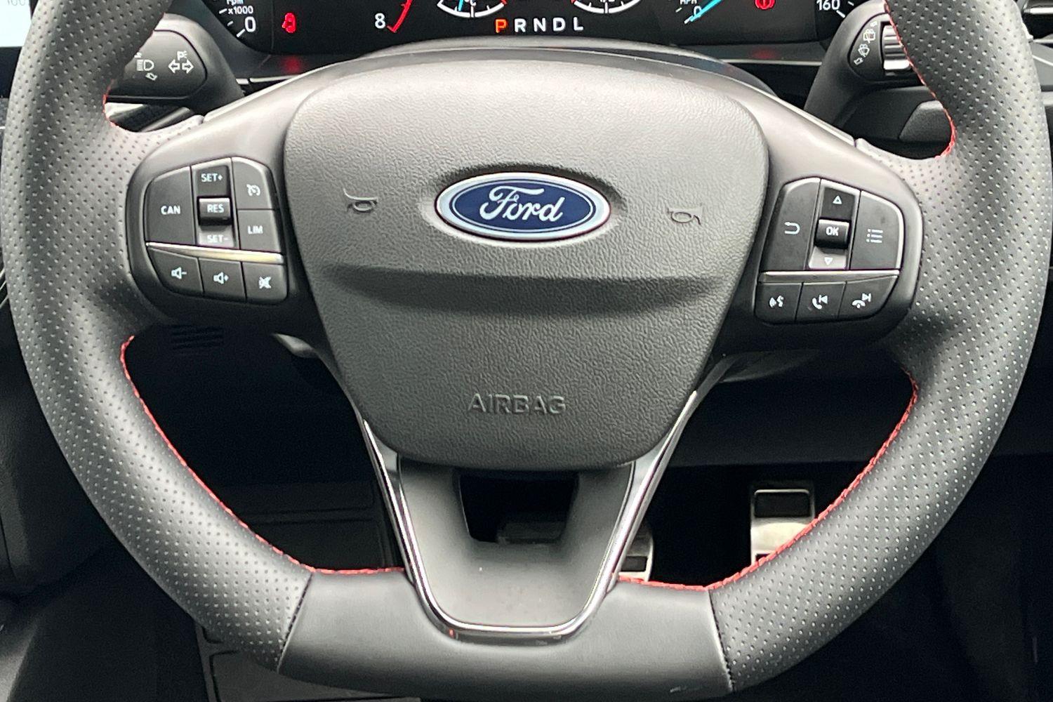 Ford Focus Photo 11