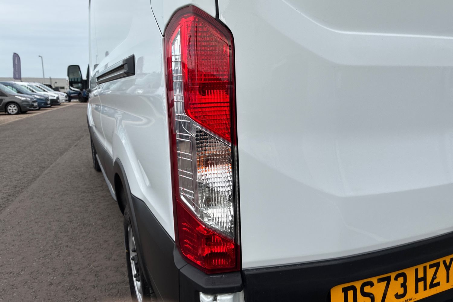 Ford TRANSIT Photo 38