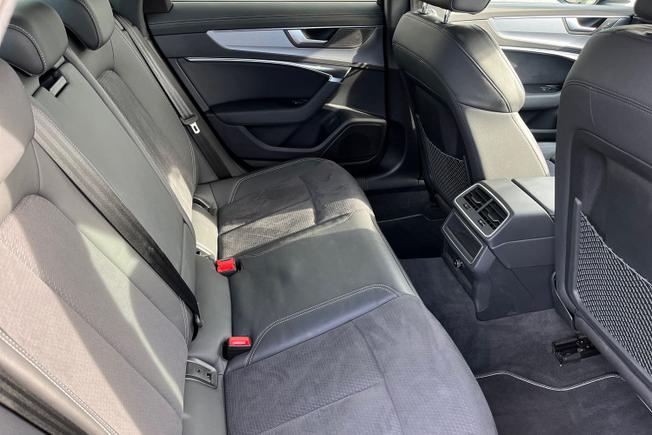 AUDI A6 Saloon Photo 47