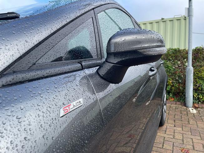 FORD Fiesta Photo 20