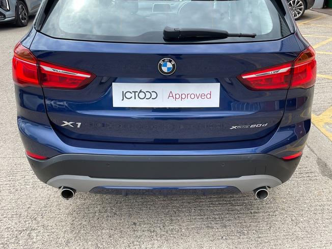 BMW X1 Photo 25