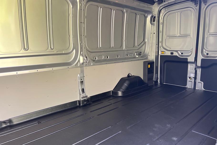 Used Ford E-TRANSIT LS75RJX 4