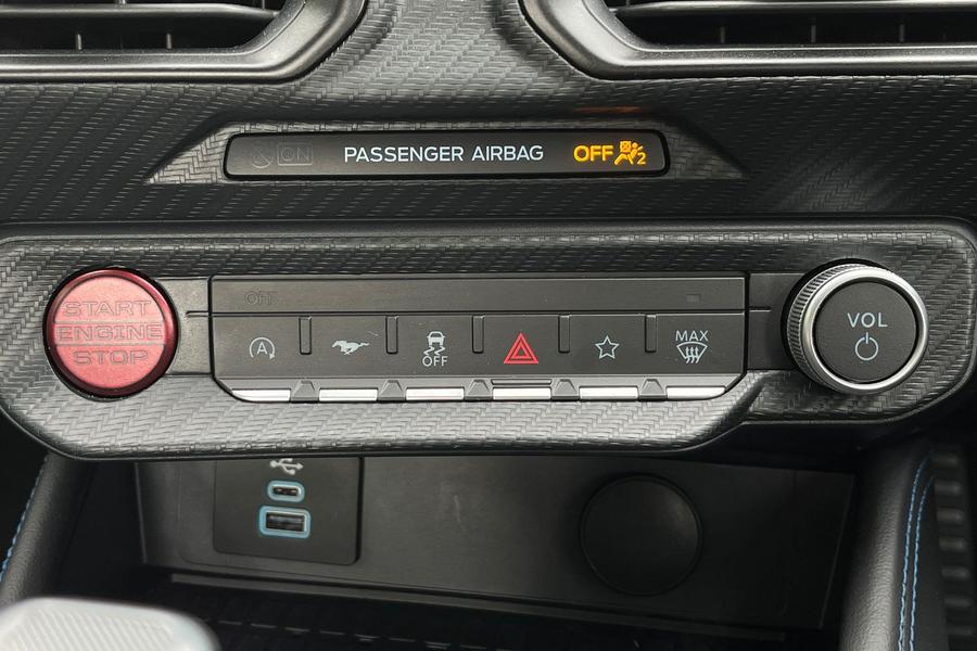 Ford Mustang Photo autoimg-11d1f4516a023d2c0f427a346a091044c4333f7e.jpg