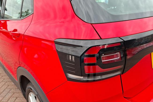 Volkswagen T-Cross Photo 18