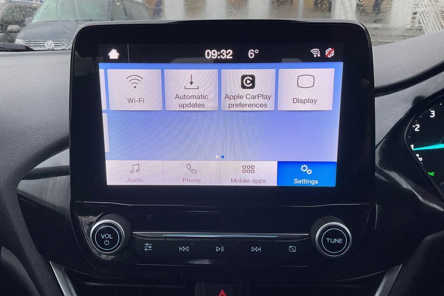 Ford FIESTA Photo 25