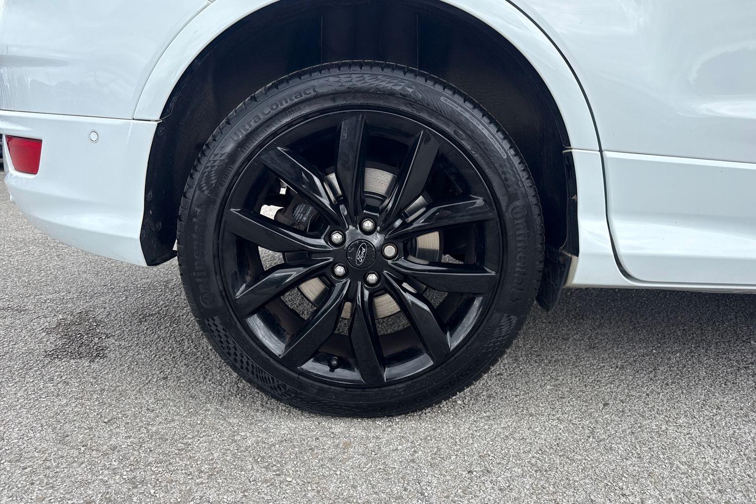 Ford KUGA Photo 7