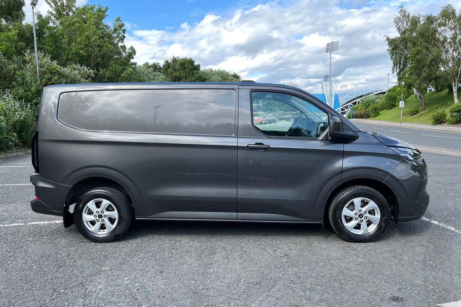 Used Ford TRANSIT CUSTOM WM24NDV 28