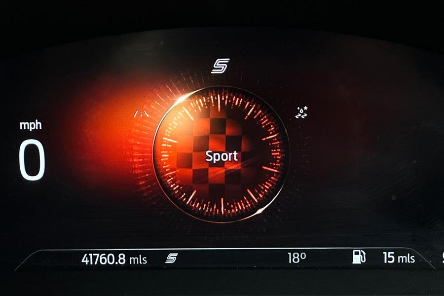 Ford Focus Photo autoimg-11ddc53a162e3eb6b62f3ec817b9635b8ba3821f.jpg