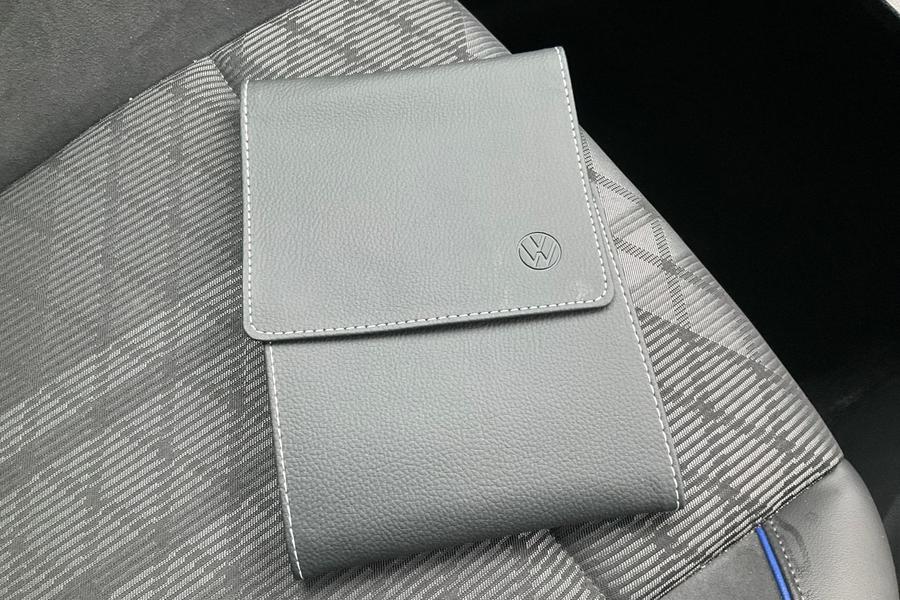 Volkswagen TAYRON Photo autoimg-11e070689c83dd4b7d9ad8f3d93970cc9f7051f6.jpg