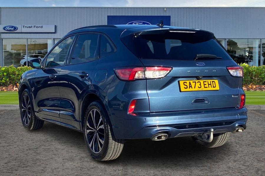 Ford KUGA Photo autoimg-11e433a7a2079ac5fec95bd53b7779c9cb8ad30d.jpg