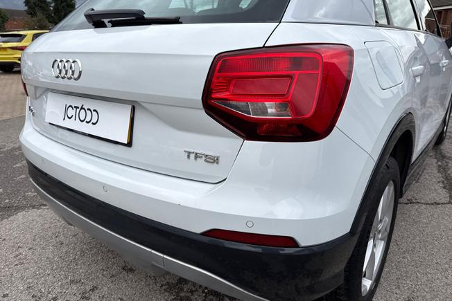 AUDI Q2 Photo 30