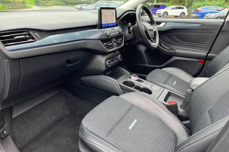 Ford Focus Photo autoimg-11e91131c5a3fd49829bc3f67730eee8cec79a8d.jpg