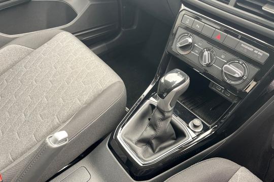 Volkswagen T-cross Photo autoimg-11eb05cdc953d611dc0df1d4869ddb4f0479048a.jpg