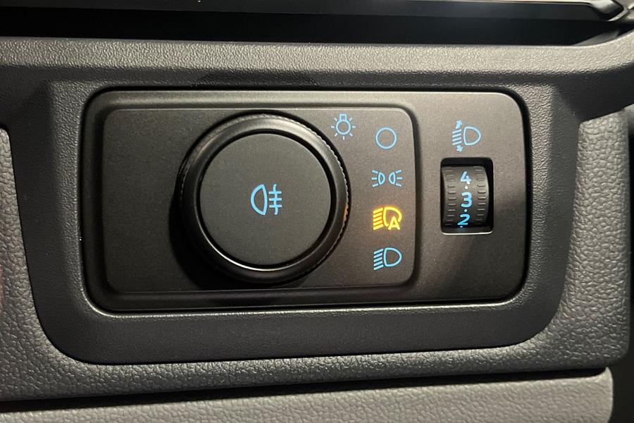 Ford TRANSIT CUSTOM Photo autoimg-11ec0dc5dbb8ad404d2aee59e7f90253987d43ef.jpg