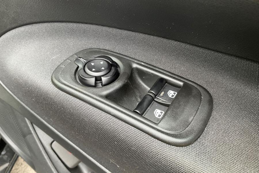 Fiat 500e Photo autoimg-11ef8b9cb2373bf12cddce185d47452643b66c6e.jpg