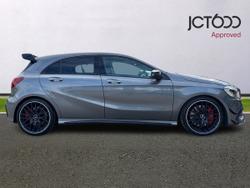 Mercedes-Benz A Class Photo 4