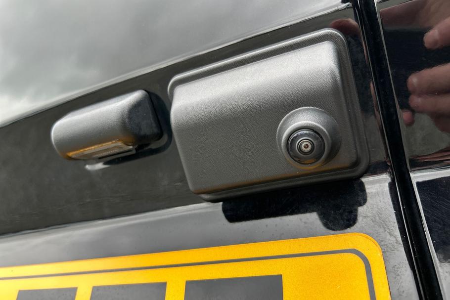 Used FORD TRANSIT CUSTOM MT75FFE 27