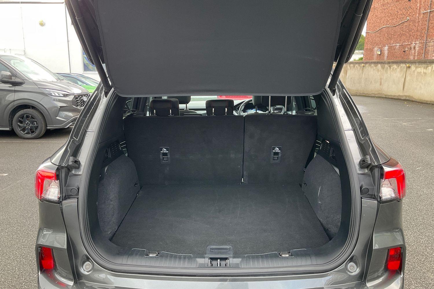 Ford KUGA Photo 20