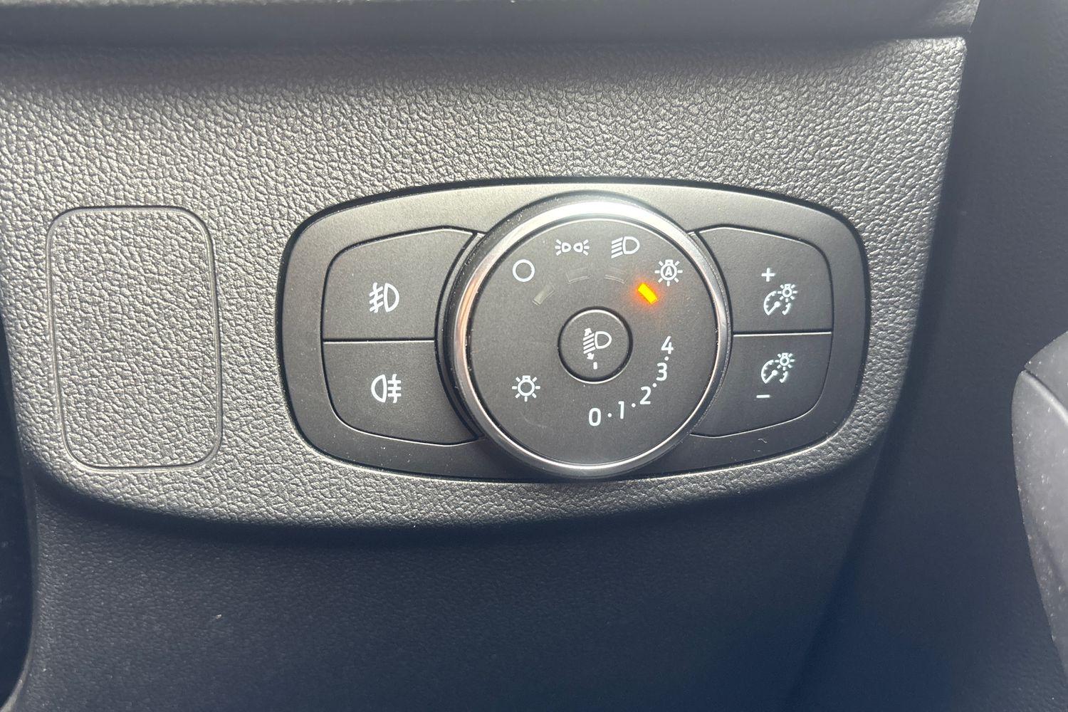 Ford Focus Photo 27