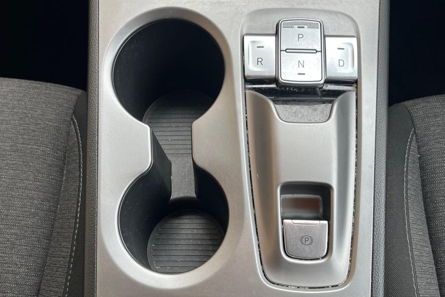 Hyundai KONA Photo autoimg-11fe5ed7e6c5c9f8b8fd2b5dc5a661c12ec8a74d.jpg